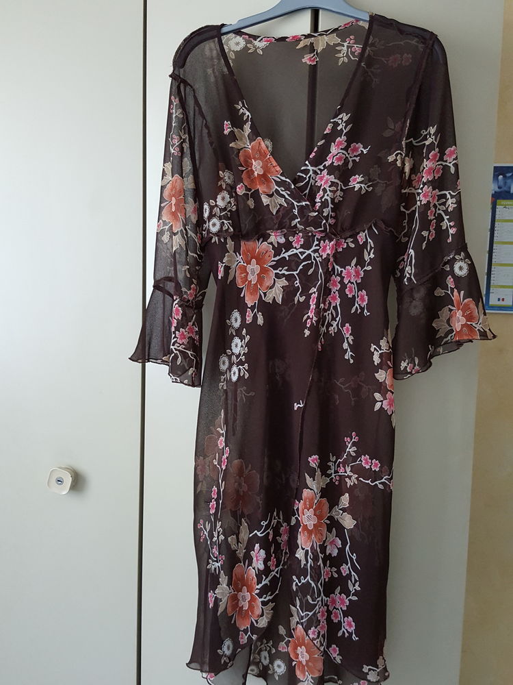 Tunique 10 Bourg-de-P�age (26)