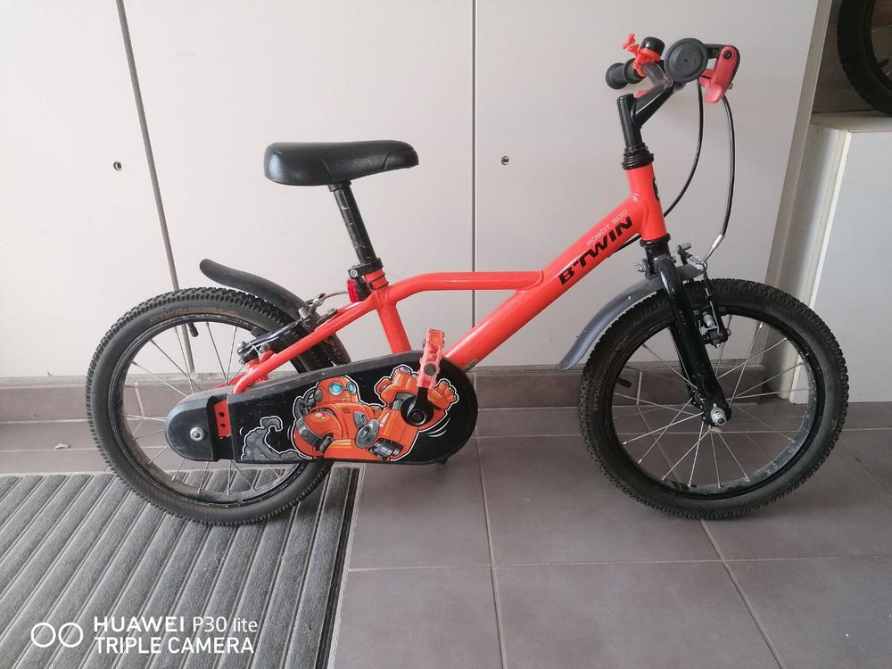 VTT B-TWIN enfant 4 ans et demi/ 6 ans 70 Fabr�gues (34)