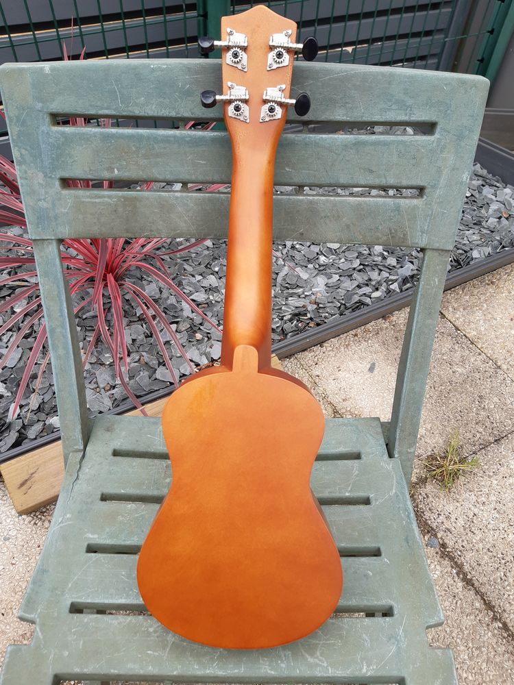 Ukul�l� tiger 30 Mordelles (35)