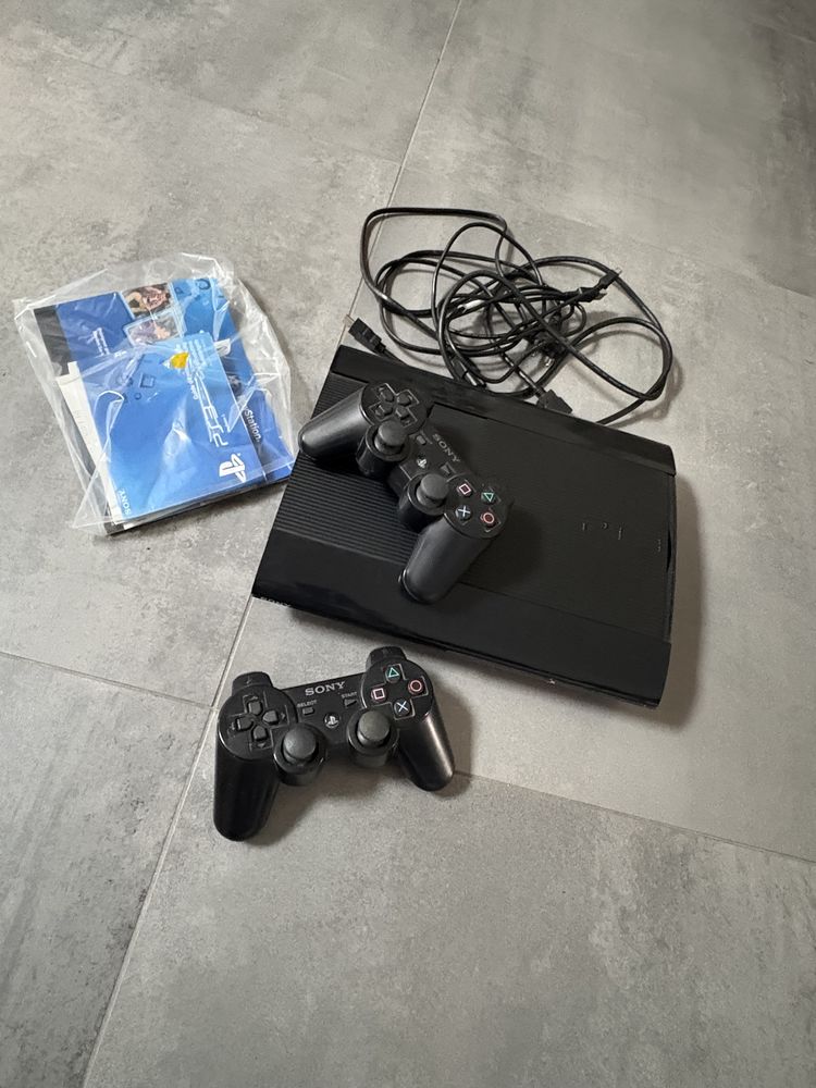 PS3 ultra SLIM 500go 130 La Chapelle-Thouarault (35)