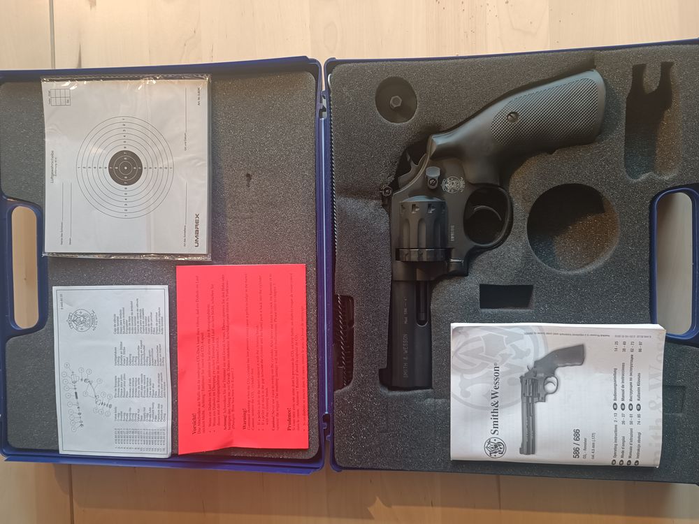 Umarex Smith wesson 170 Luc� (28)