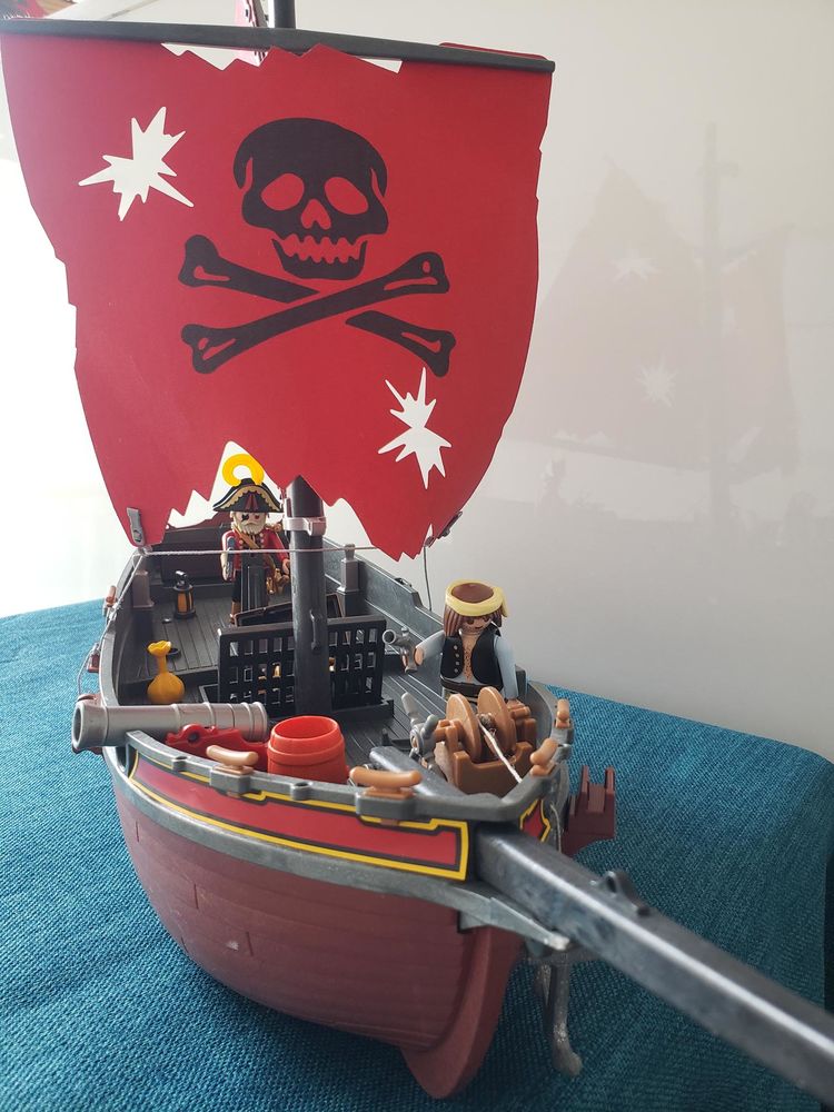 Univers Bateau Pirate Playmobil 0 Genech (59)