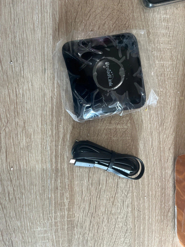 Universal remote 40 Eauze (32)