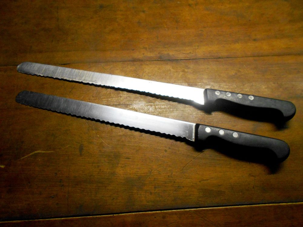 Ustensile de cuisine couteau scie (l'unit�) 20 Monflanquin (47)