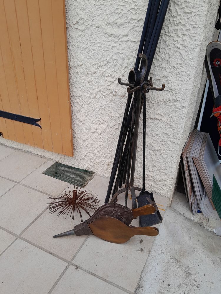 ustensiles chemin�e 25 Portes-l�s-Valence (26)