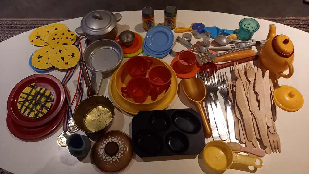 Ustensiles pour cuisini�re enfant
11 Montbazens (12)