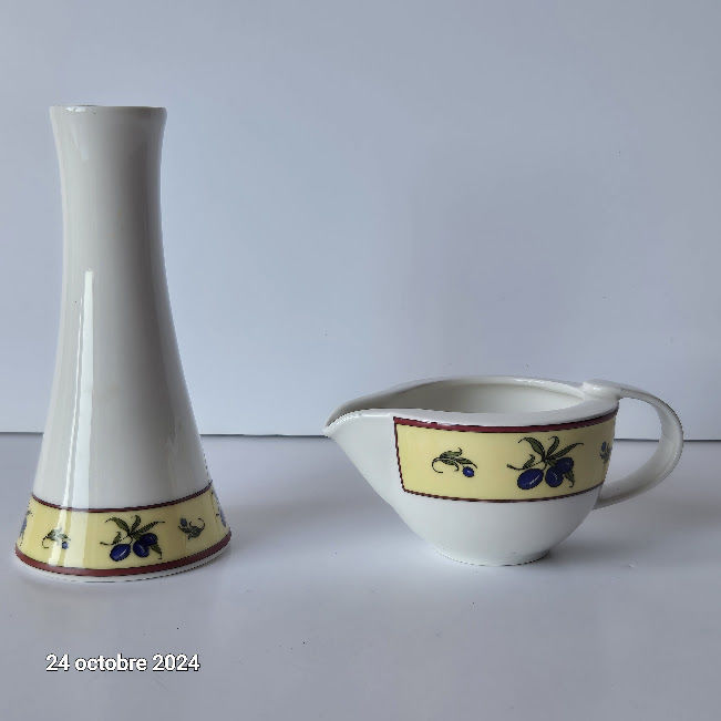 Lot de 2 ustensiles Villeroy et Boch, un pot � lait ou cr�mi 15 Saumur (49)