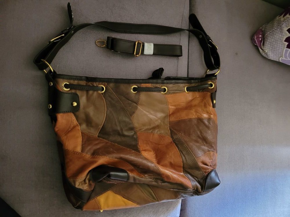 Sac Vaccaro neuf cuir d'agneau 80 Marseille 2 (13)