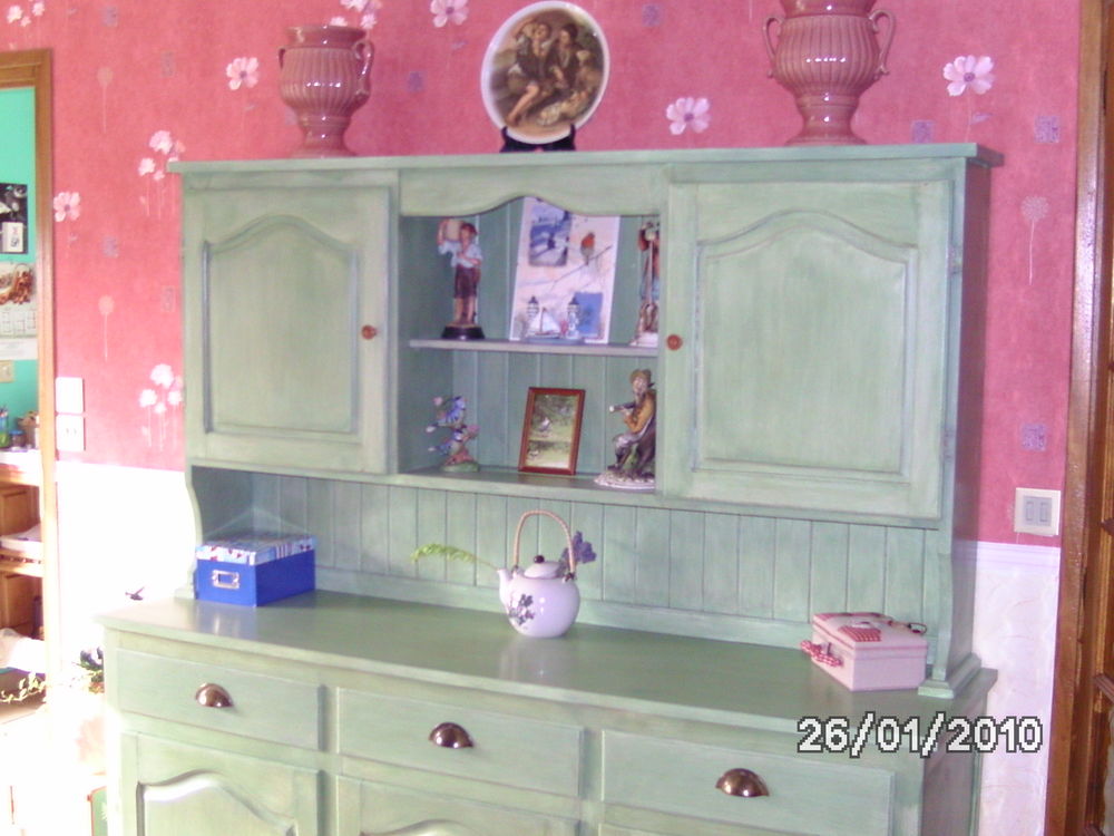 Vaisselier en pin
H /1M80
LONG / 1M70
LARG / 0M48 70 Aire-sur-la-Lys (62)