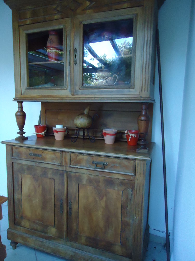 Vaisselier en bois massif � restaurer 20 Torcy (77)