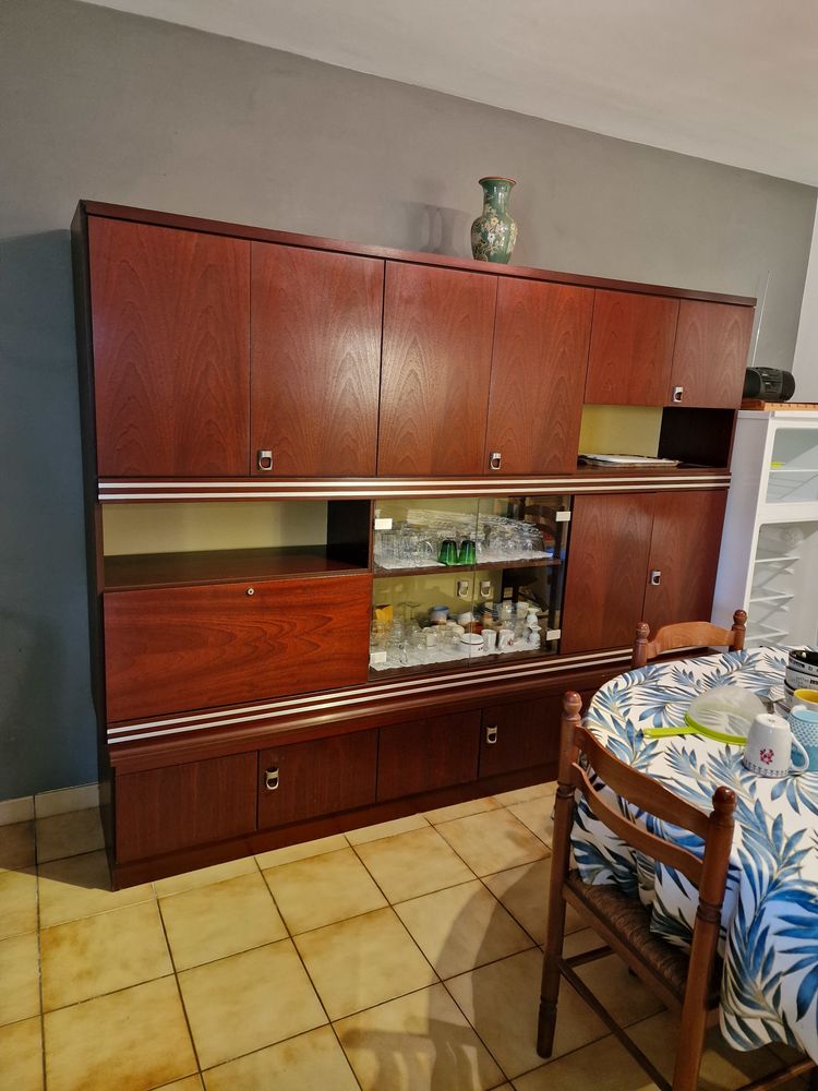 Vaisselier 60 C�nac-et-Saint-Julien (24)