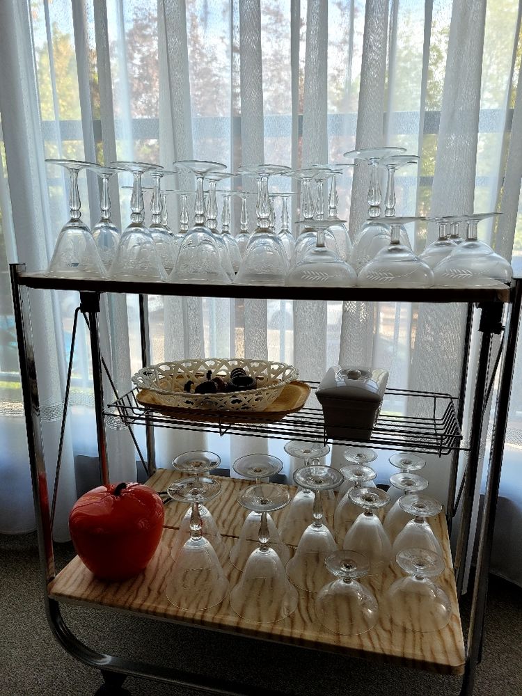 lot 8 de vaisselle � 5&euro; 5 Antony (92)