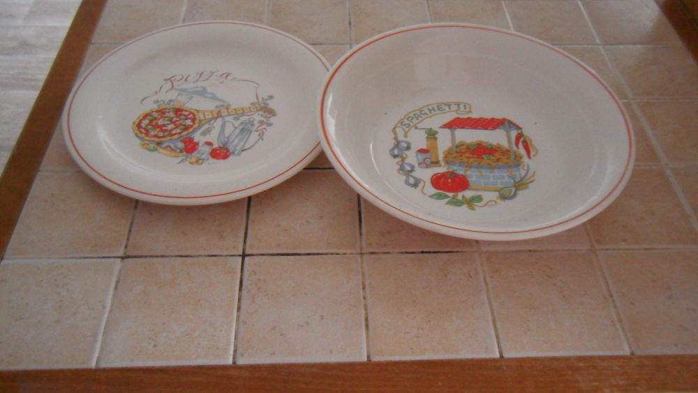  vaisselle 2 plats  �tat neuf 10 Lyon 7 (69)