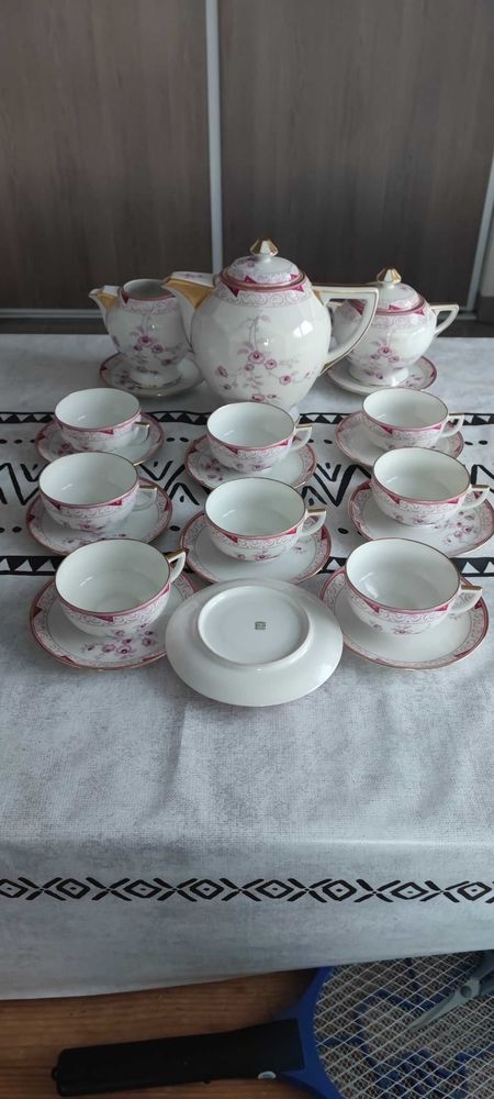 vaisselle porcelaine 150 Saint-Hilaire-de-Court (18)