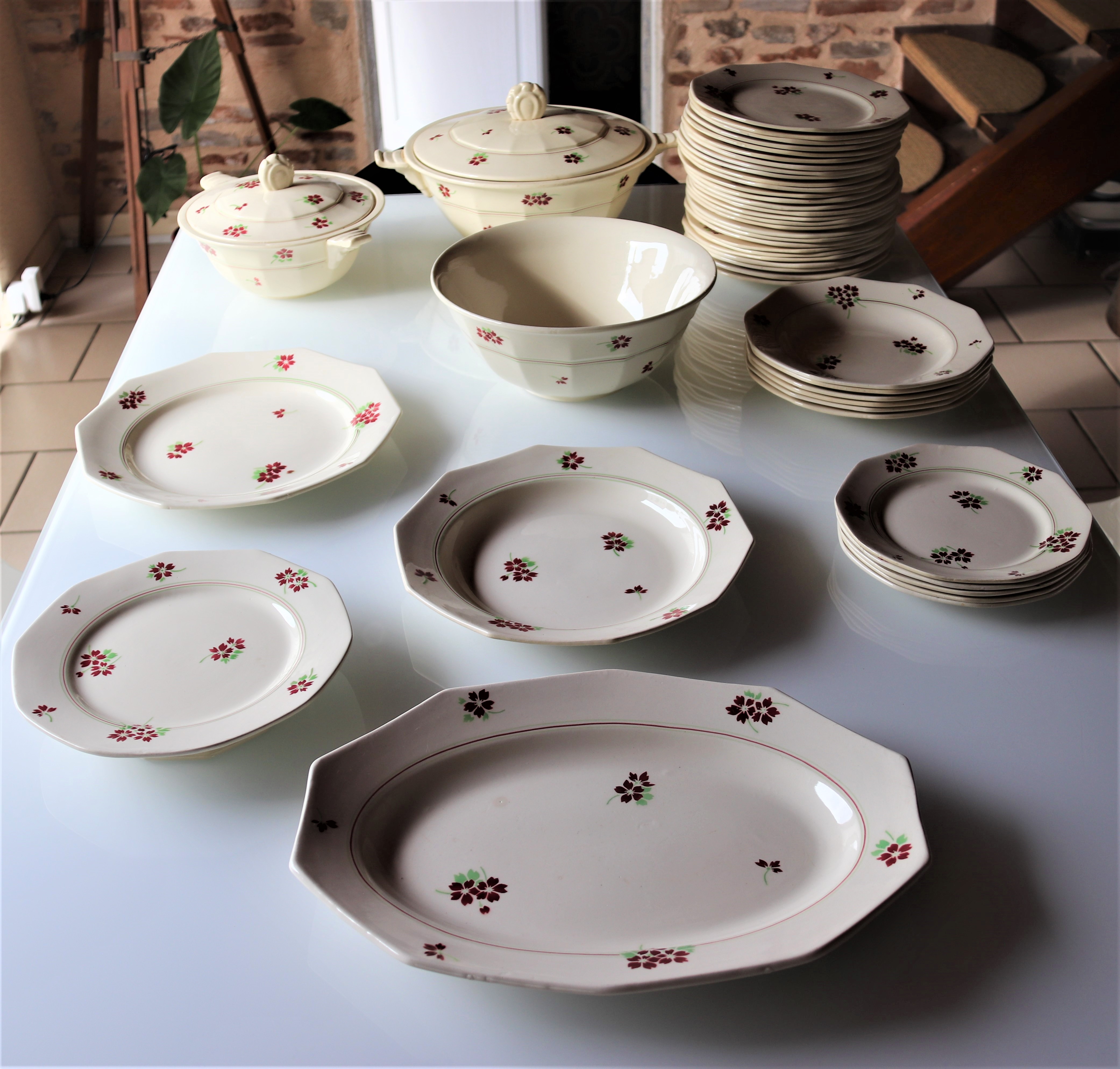 Lot de vaisselle vintage fran�ais, mod�le Paul, Moulin des L 55 Montauban (82)