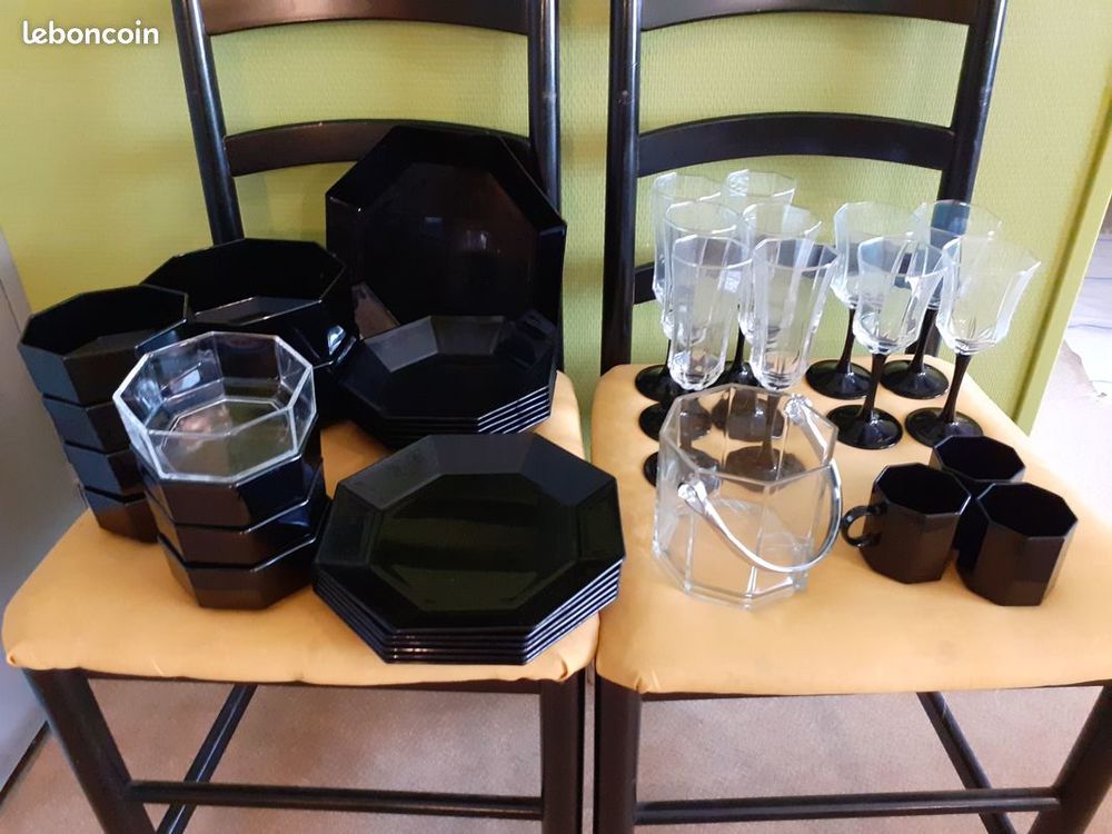 Vaisselle Vintage 80 Ch�nehutte-Tr�ves-Cunault (49)