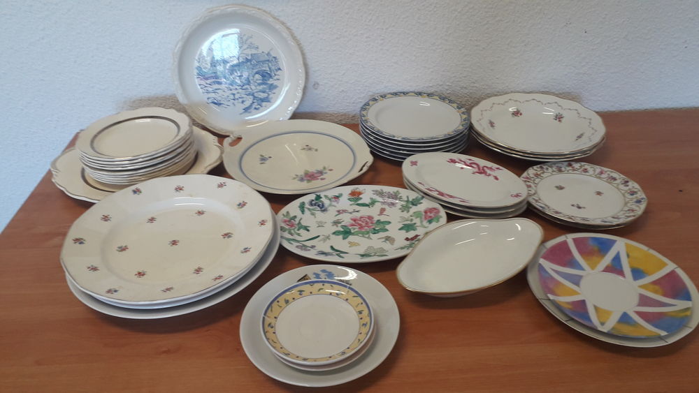 lot de vaisselle 0 Ollioules (83)