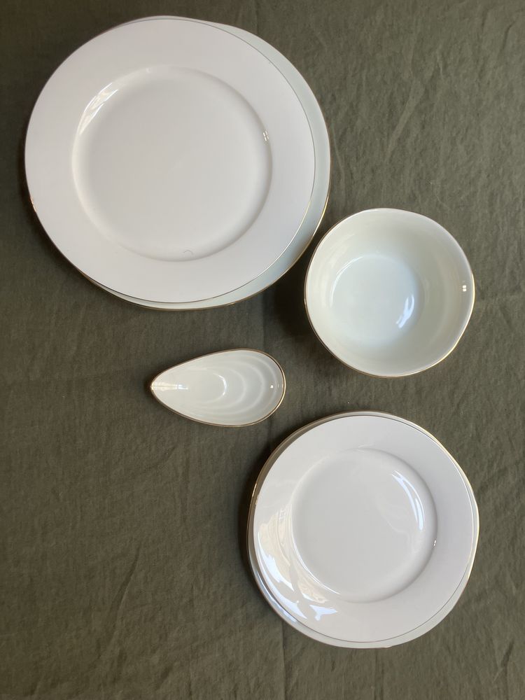 Lot vaisselles blanche 36 Paris 2 (75)