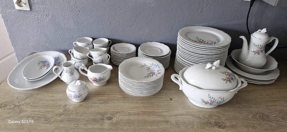 vaisselles complet en porcelaine 350 Tarnos (40)