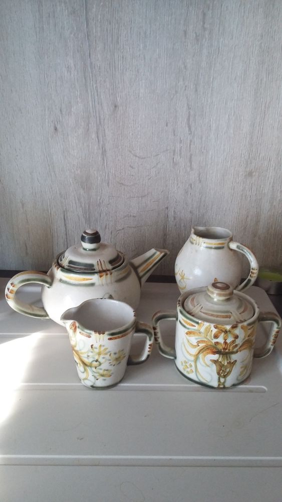 vaisselles 10 Th�nes (74)