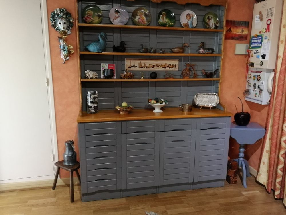 Vaissellier en bois massif ( faire un offre ) 0 Saint-Germain-en-Laye (78)