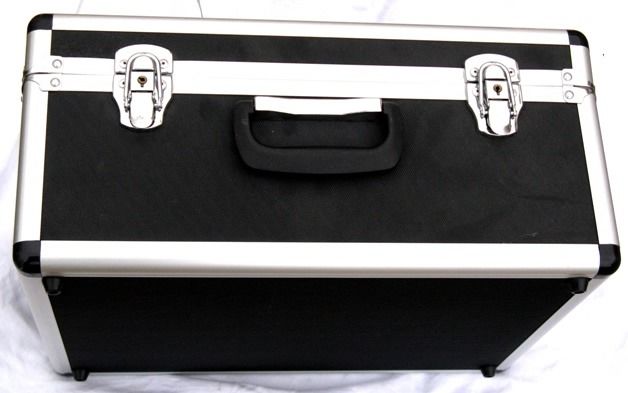 Valise aluminium - Neuf! 39 Colombes (92)