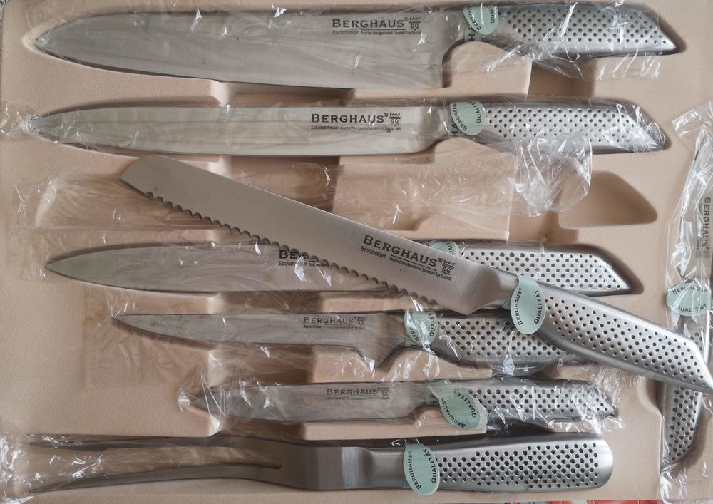 Valise  Couteaux + Fourchettes Viandes+ Couteaux boucher 120 Lar�ay (37)