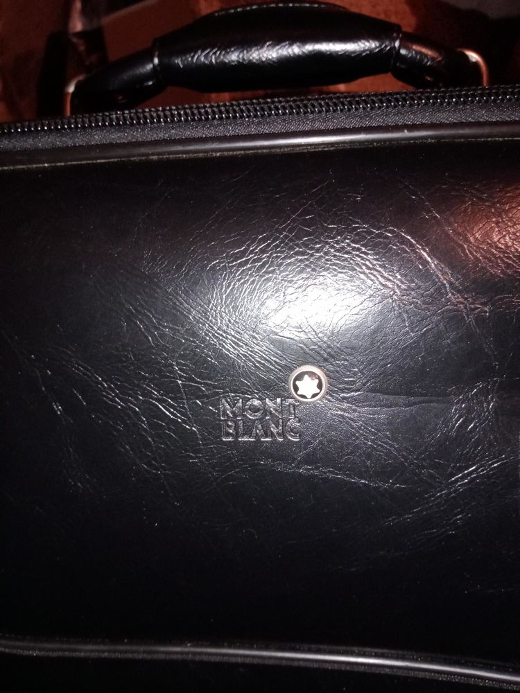 valise en cuir 70 Le Pont-de-Claix (38)