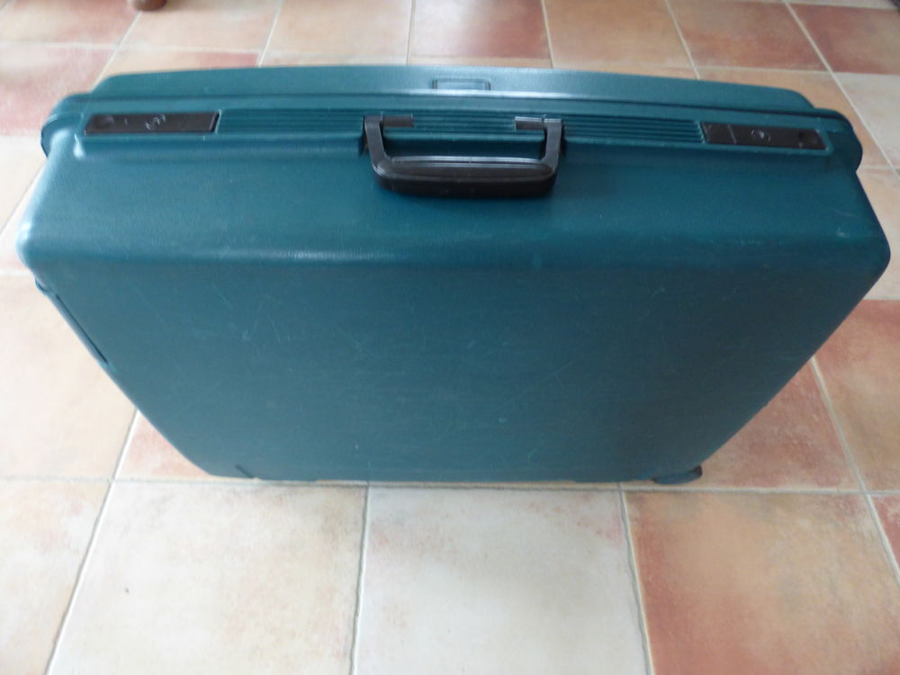 Valise DELSEY 35 Lavaur (81)
