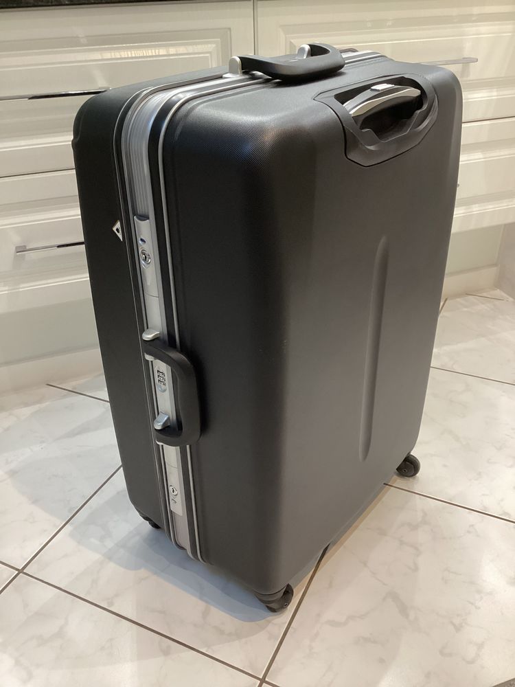 VALISE GRAND FORMAT 40 Nouan Sur Loire (41)