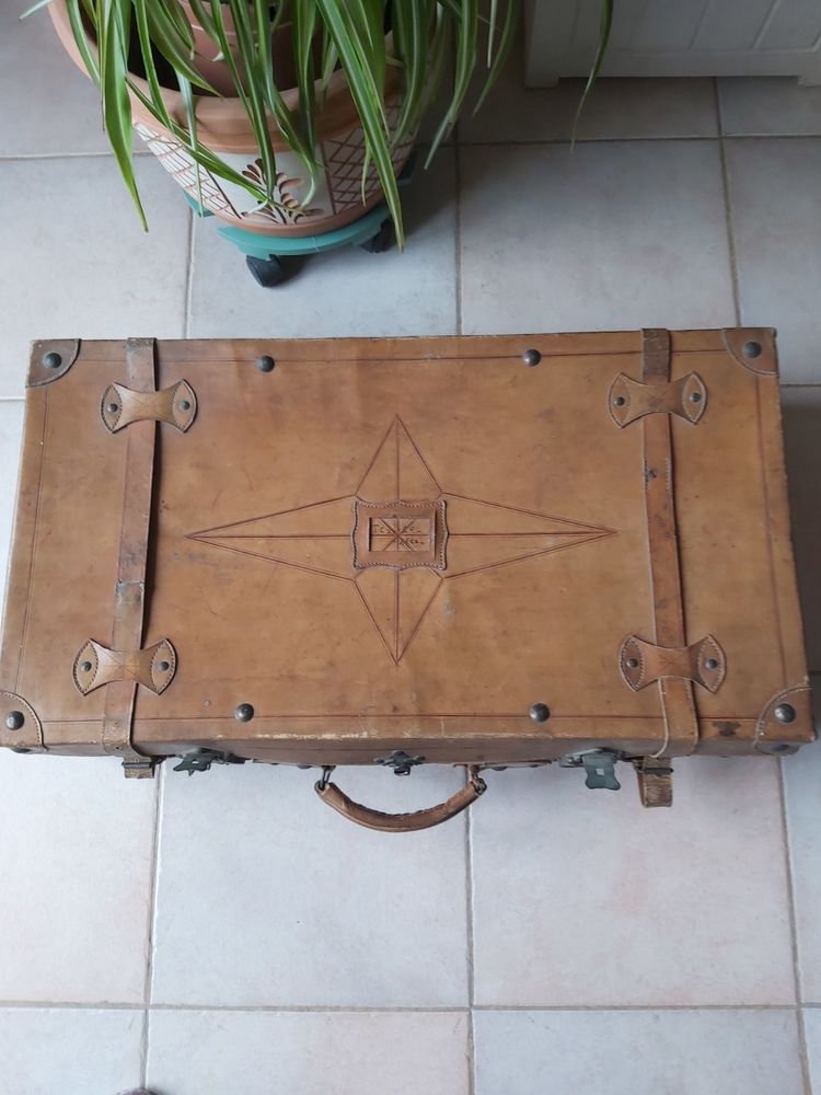 Valise d'Indochine 60 Paris 15 (75)