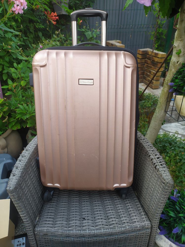 VALISE ROSE 25 Bondy (93)