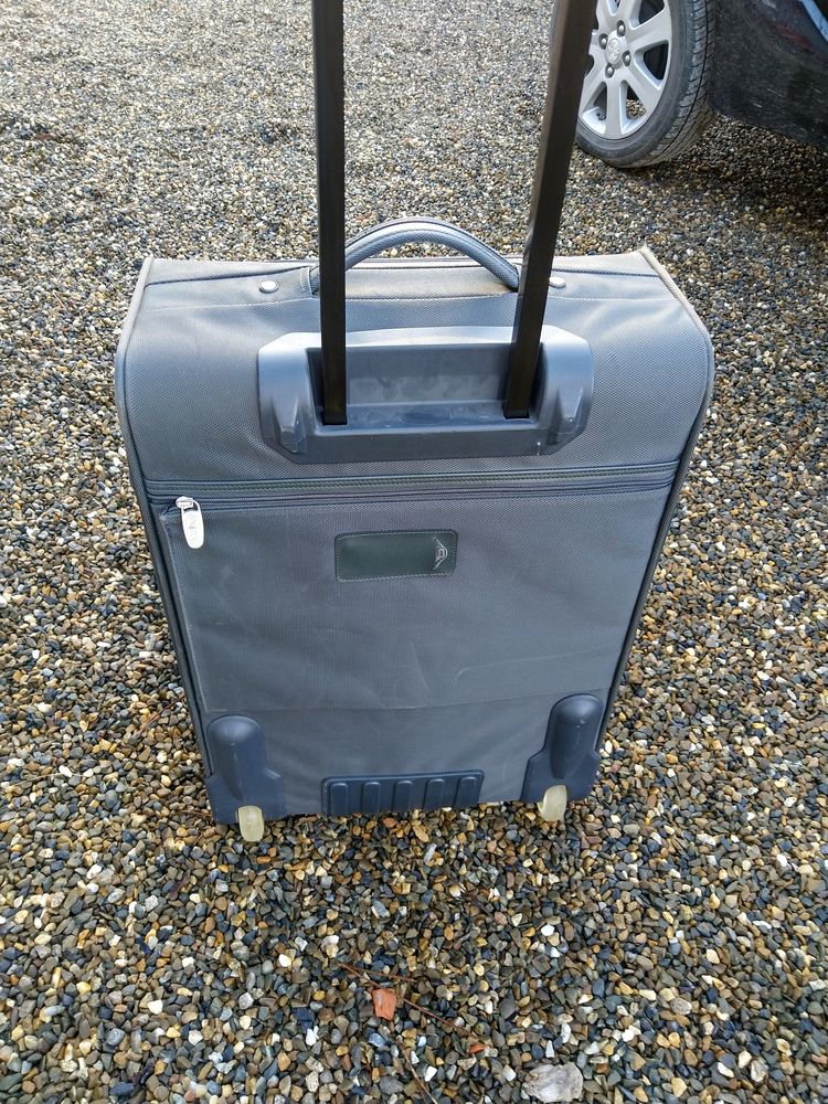 Valise � roulettes 1 Biscarrosse (40)