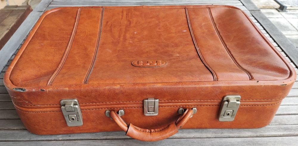 Valise souple 60x40x14 8 Carbon-Blanc (33)