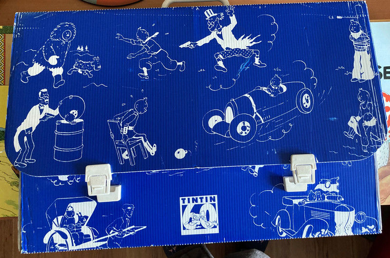 Valise Tintin - Herg�- -Casterman 40 Boisset-les-Pr�vanches (27)