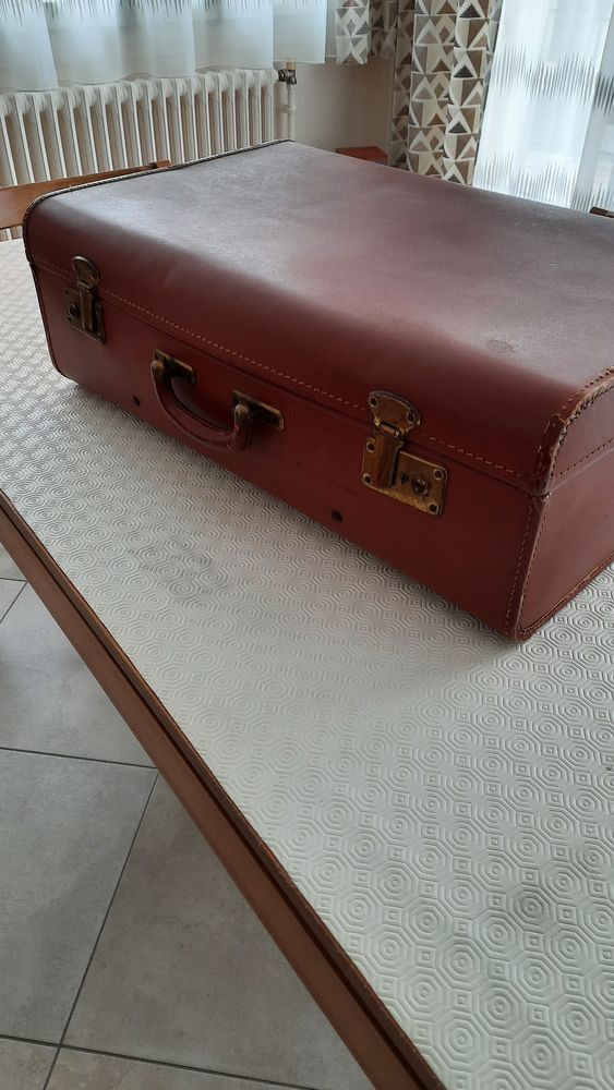 VALISE VINTAGE 20 Sevran (93)