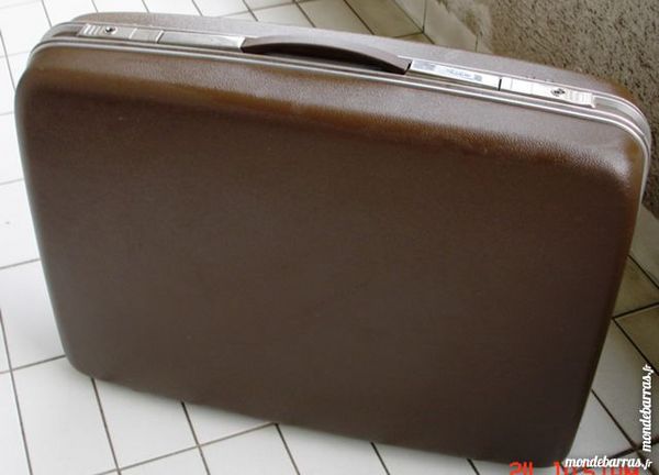 VALISE 40 Charenton-le-Pont (94)