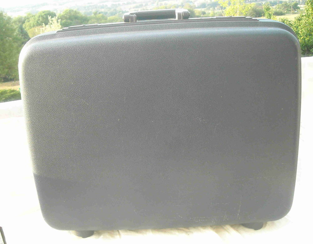 Valise 25 Mornant (69)