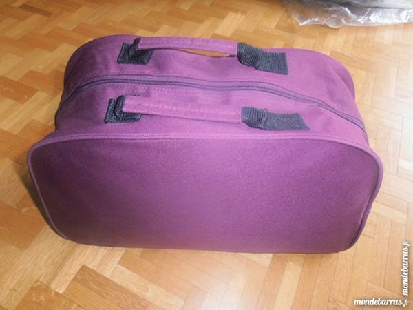 Valisettes 2 poign�es (40) 10 Tours (37)