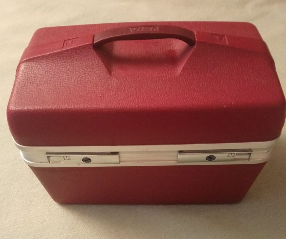 Vanity case 34 La Courneuve (93)