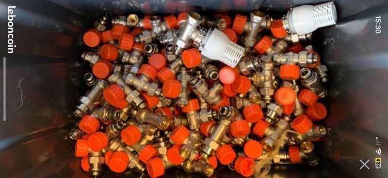 Vanne robinet thermostatique radiateur
10 Romans-sur-Is�re (26)