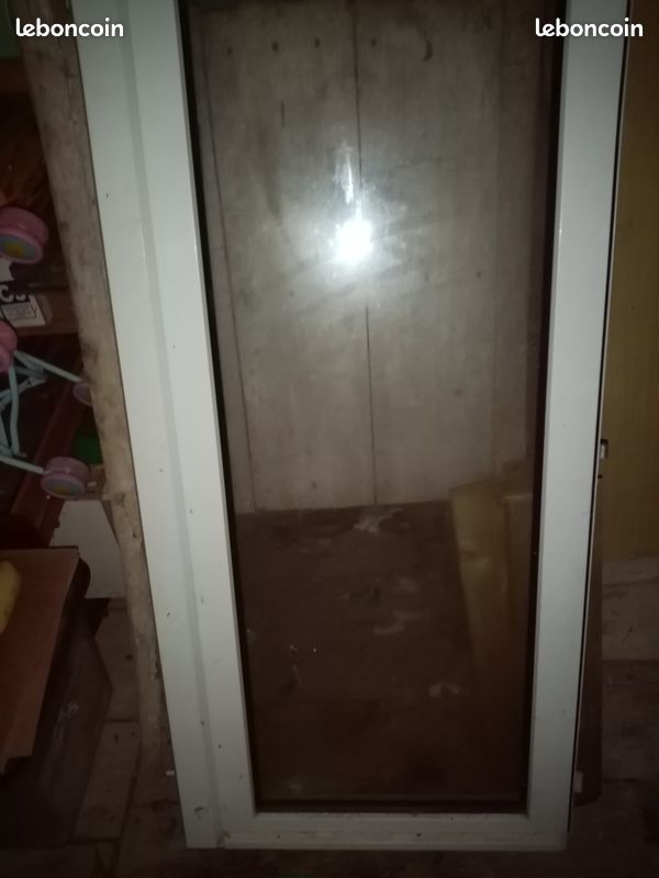 vantaux fenetre 15 Saint-Hilaire-la-Palud (79)