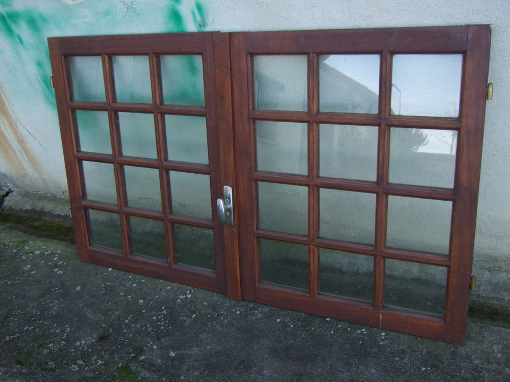 VANTAUX  FENETRES, VOLETS BOIS 1 Rabastens-de-Bigorre (65)