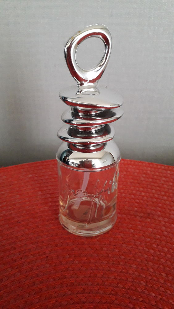 vaporisateur vide NAF NAF 5 Exireuil (79)