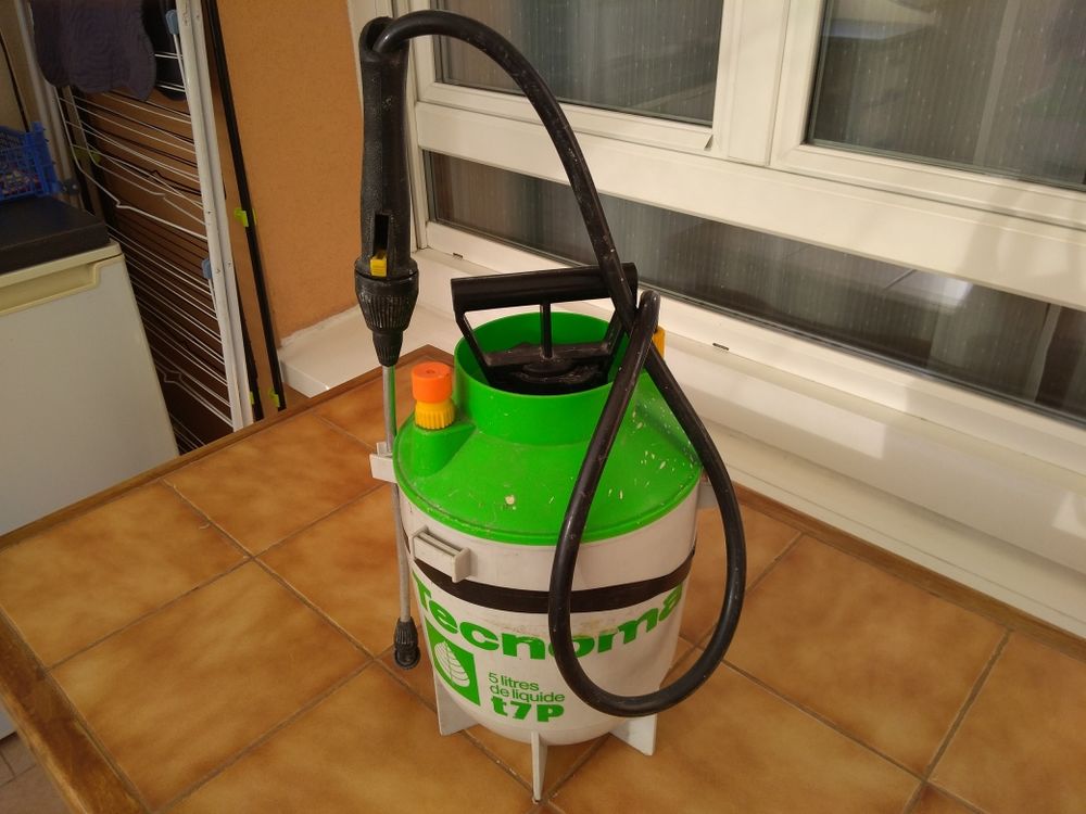 vaporisateur 20 Meaux (77)