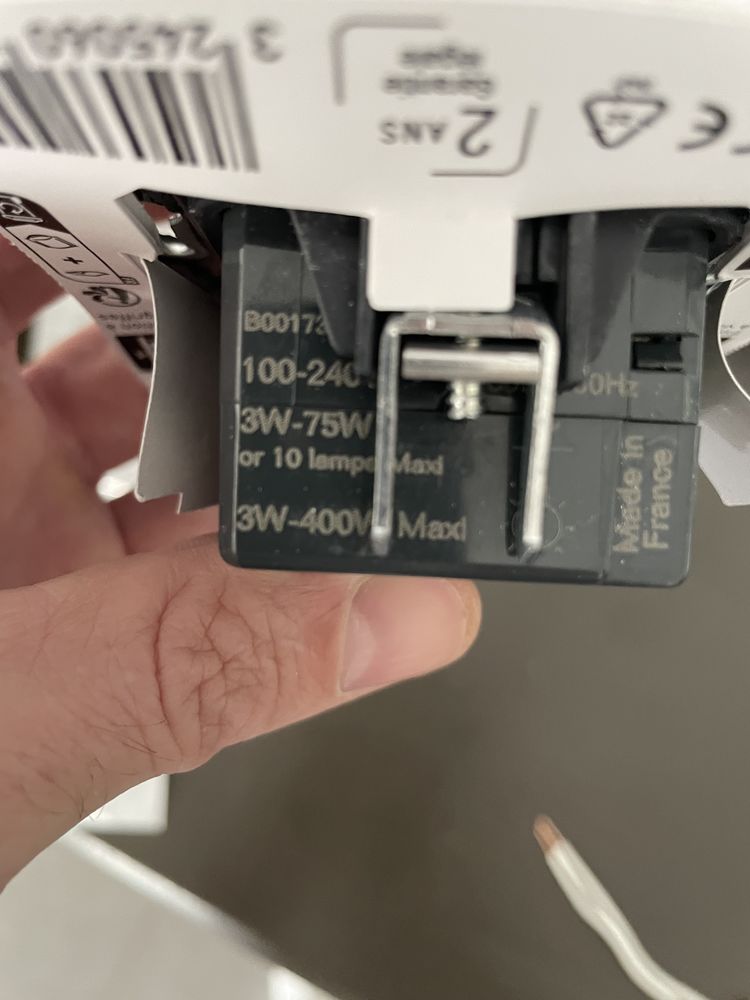 Variateur  avec bouton poussoir CELIANE mural 60 Sautron (44)