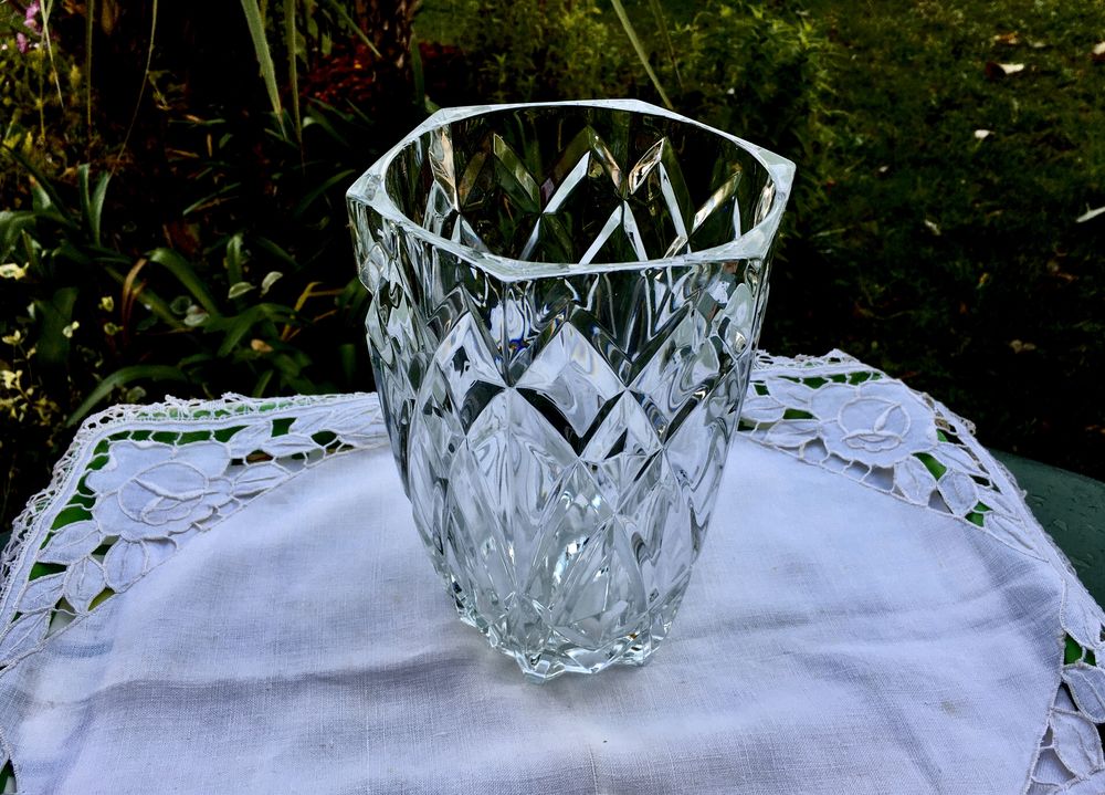 Vase ancien en cristal ; état comme neuf 42 L'Isle-Jourdain (32)
