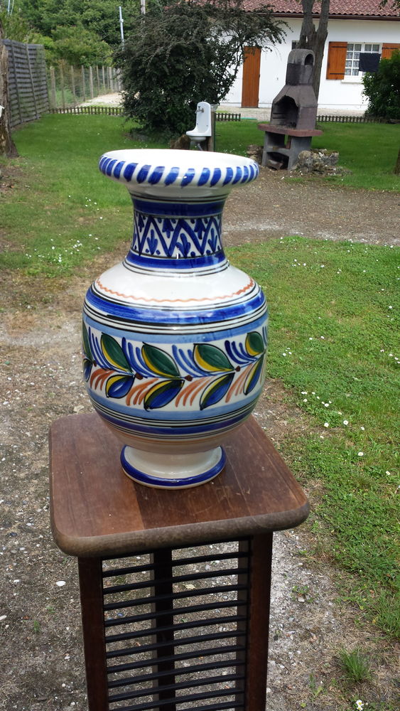 Vase ann�e 1976 de  en tr�s bon �tat 40 Talais (33)