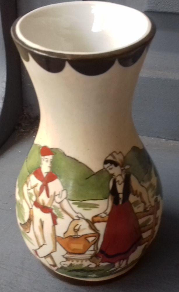 VASE BASQUE en Gr�s sign� GA�T 25 Boucau (64)