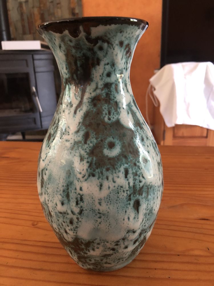 vase bleu en c�ramique de la Vanoise 25 Grisy-Suisnes (77)